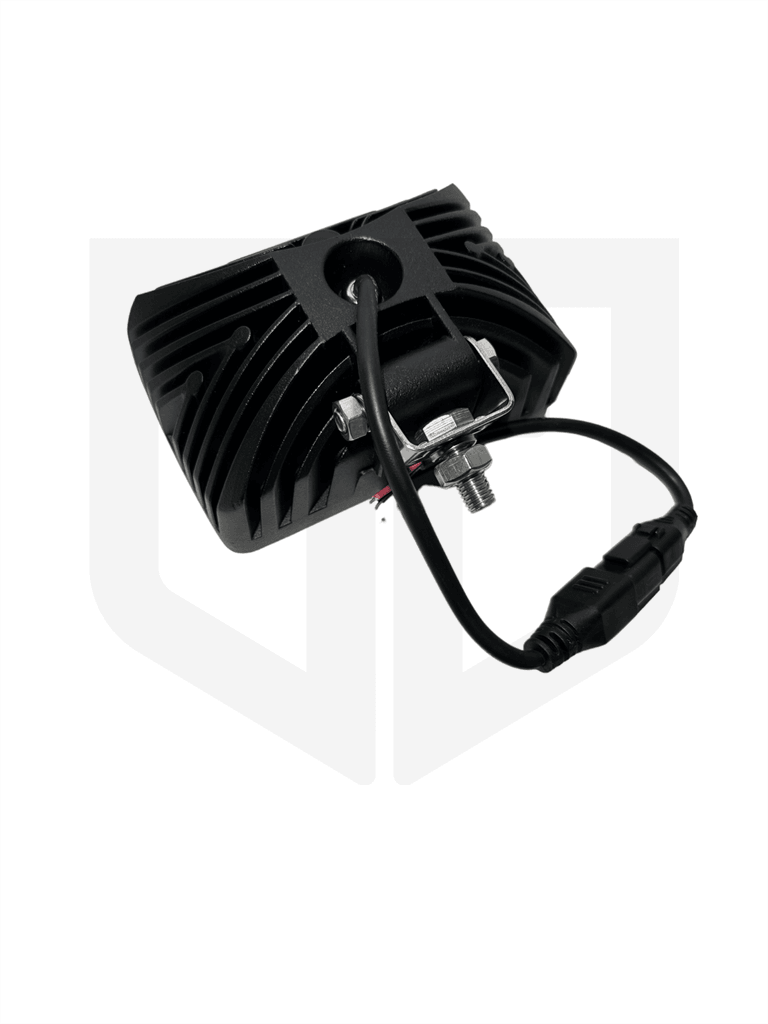 Premium LED Arbeitsscheinwerfer 4.000lm für IHC / Case IH XL-Kabine, Fendt, Deutz-Fahr inkl. 40cm Kabel und Deutsch-Verbinder